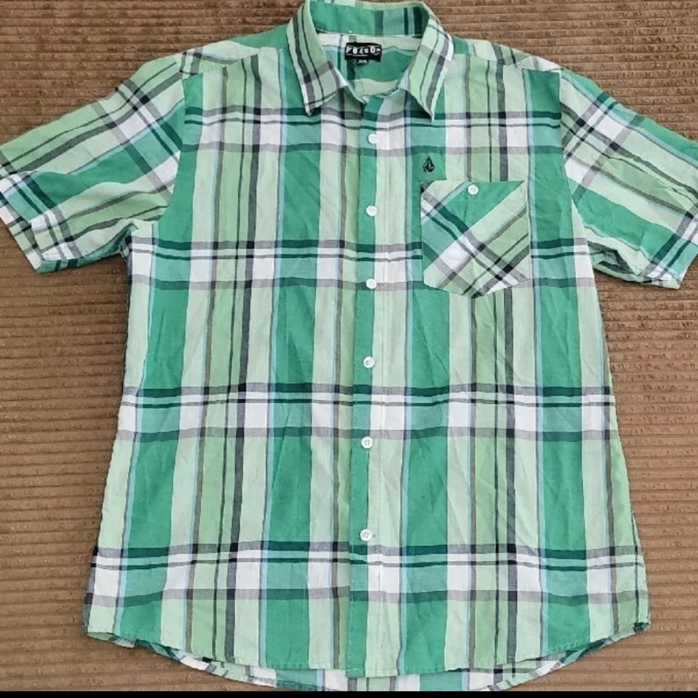 VOLCOM MENS MEDIUM BUTTON DOWN GREEN CHECK SHIRT MED SHORT SLEEVE EX COND 